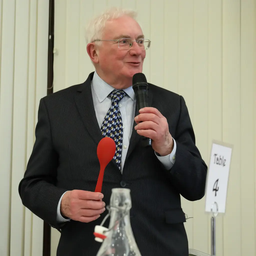 Over 100 companions recently headed to Kings Norton Golf Club for the annual the Principals’ and Past Principals’ Dinner – quite the mouthful! – better known as the PrinDin!
