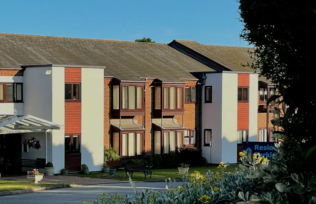 Reading Court is a Sheltered Housing Scheme situated a short distance from the centre of Stratford-upon-Avon. The scheme has 32 single and 13 double flats, each with a living room, kitchen, bedroom and bathroom; there is a resident Warden and all the flats are fitted with an emergency pull cord.