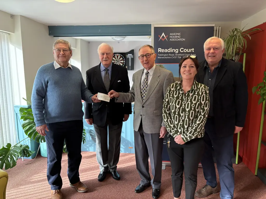 Reading Court recently welcomed W. Bros. Stephen Fowler and Roger Cook, who visited to present a cheque for £350 on behalf of the Brethren of Yenton Lodge.