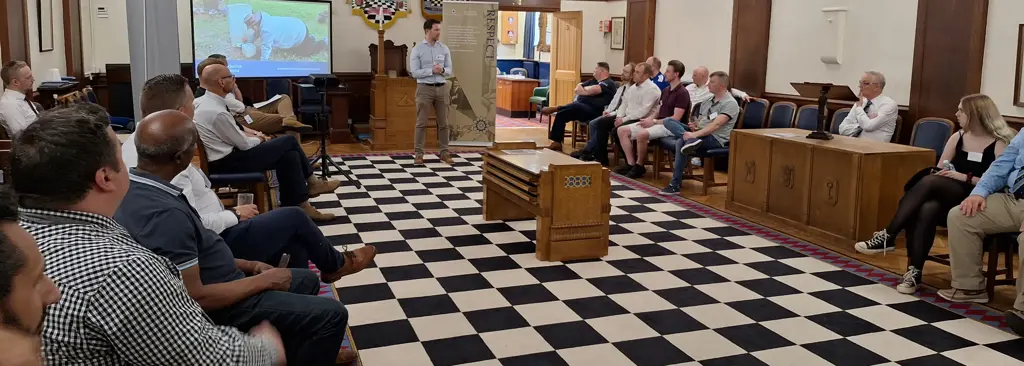 On a warm evening in May, the Warwickshire Provincial Membership and Communications Team held their latest open evening for prospective new members at Nuneaton Masonic Hall.