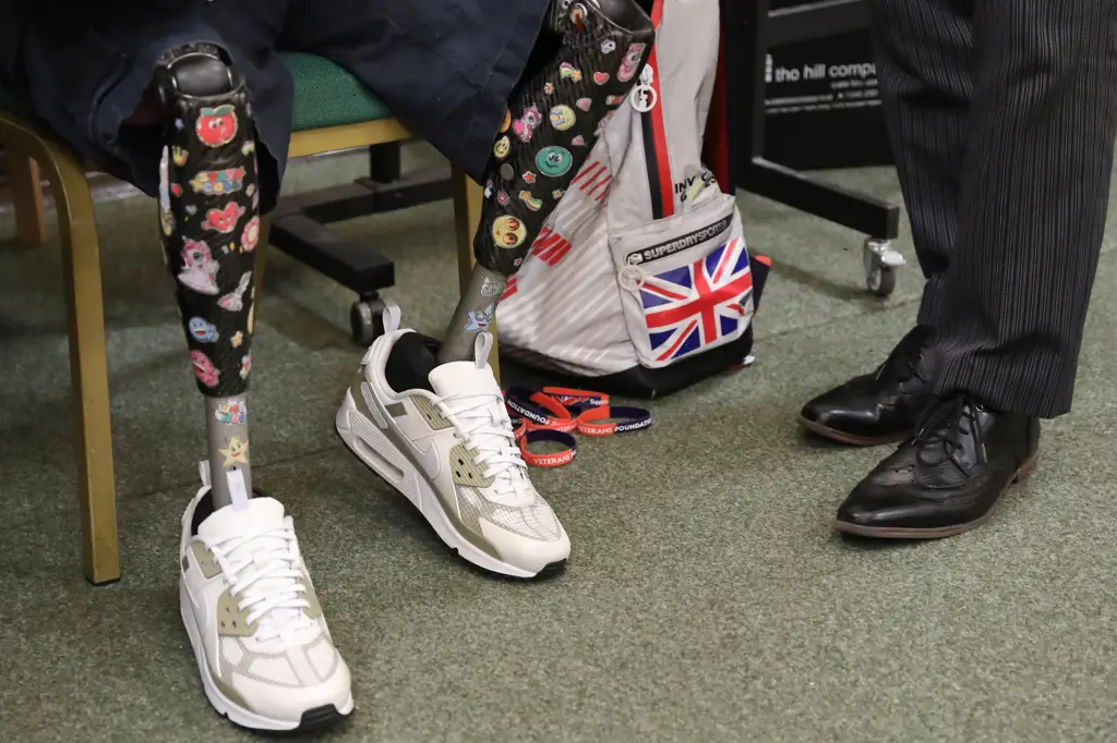 The June meeting of the Warwickshire Installed Masters Lodge proved to be one of the most inspiring in recent memory as members welcomed Mr Tim James OBE, Deputy Director of Partnerships for the Invictus Games Birmingham 2027, alongside Invictus Games gold medallist Dave Watson and Laura Power, Deputy Head of Fundraising at Fisher House UK.